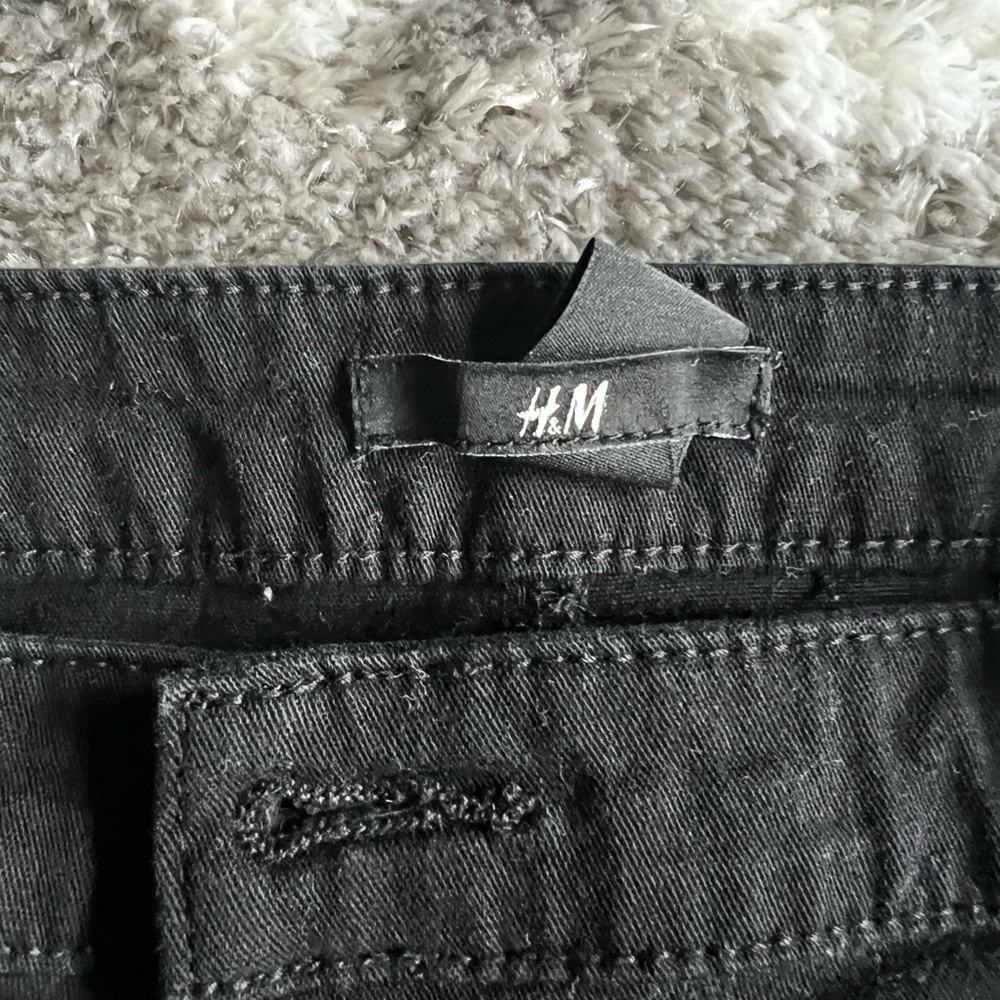Black H&M Size 4 Skinny Jeans